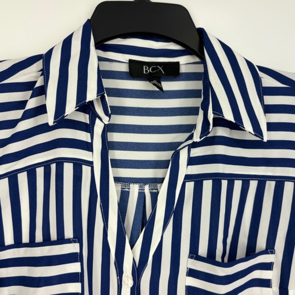 BCX Juniors Medium Button Front Shirt Blue White Stripe V-Neck Pockets Roll Tab - Picture 4 of 10